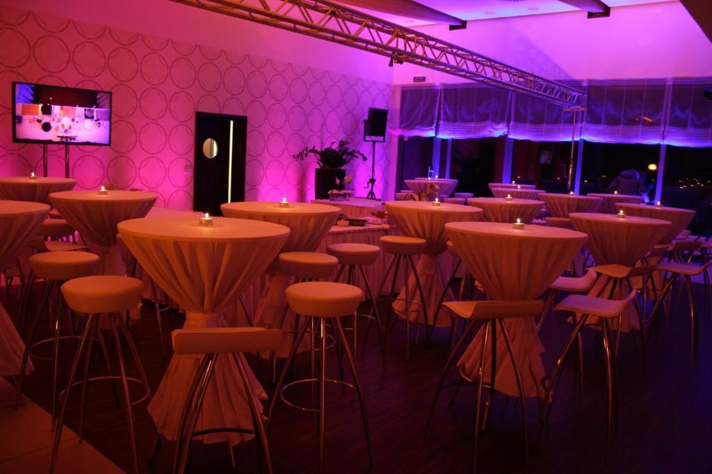 Hotel Poznanski A2 Luboń المظهر الخارجي الصورة